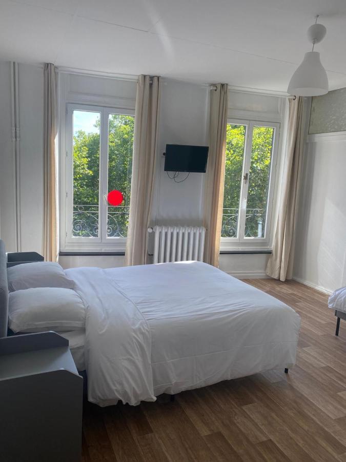 Hotel Du Centre Ρουμπαί Δωμάτιο φωτογραφία